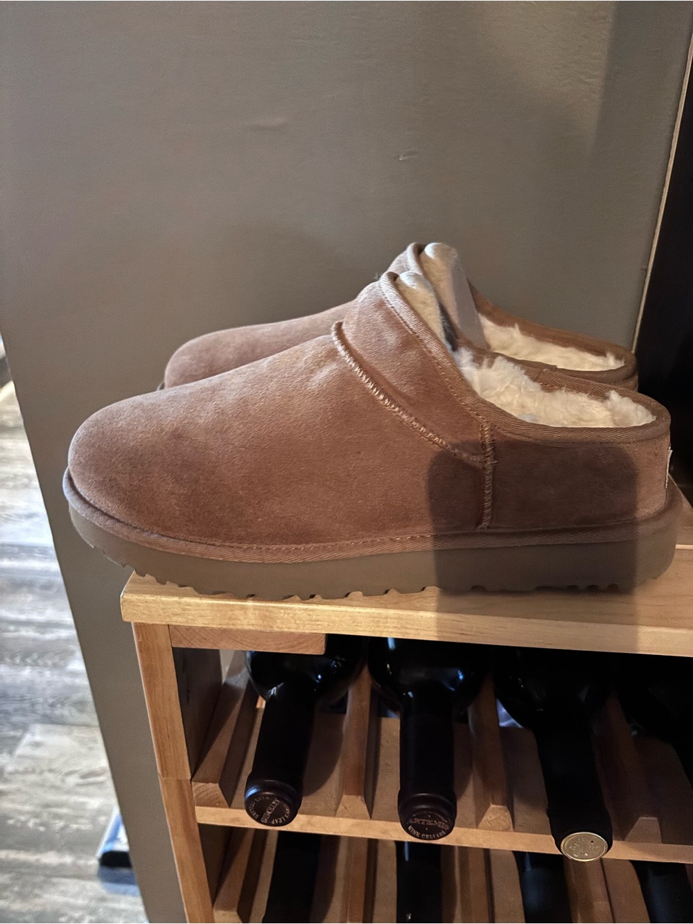 Ugg Micro Slip On Boots Cheatnut New